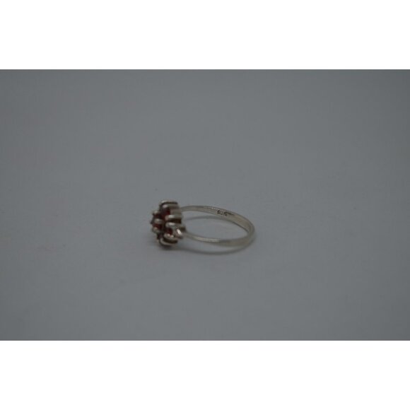 Sterling Silver Ring w Orange Red Stones in Flower Setting Pattern 925 Size 5.75 - Picture 2 of 6
